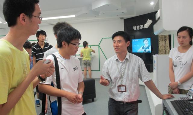 beat365顺利开展小学期认知实习-南瑞继远
